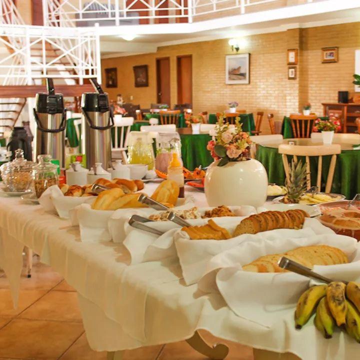 Pousada Alto Da Colina Hotel Conservatória Buitenkant foto